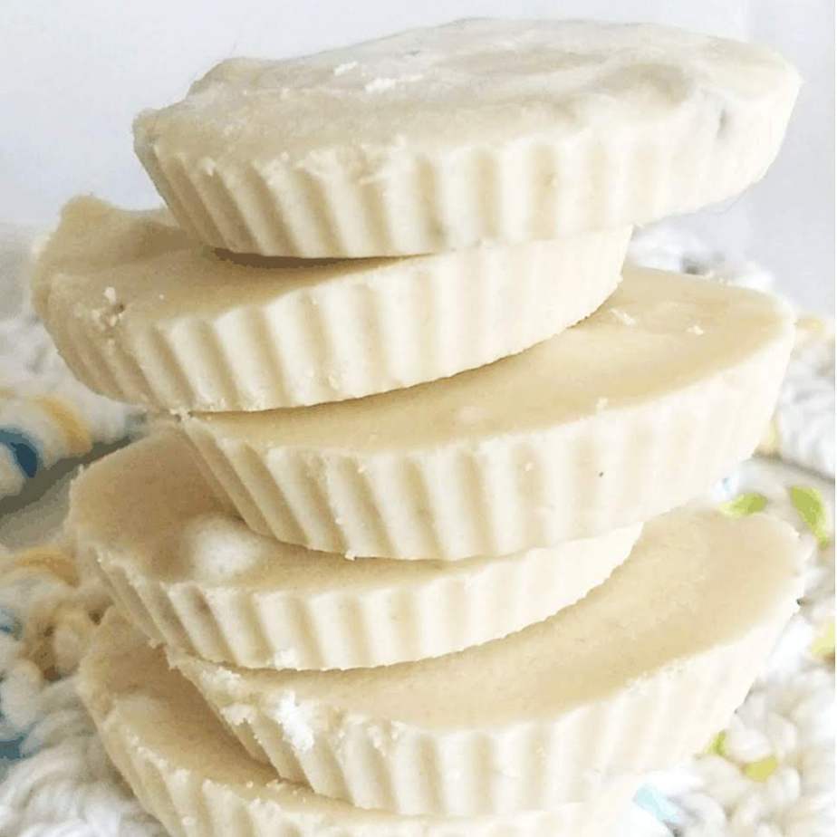 white chocolate fudge - Keto White Chocolate Fudge