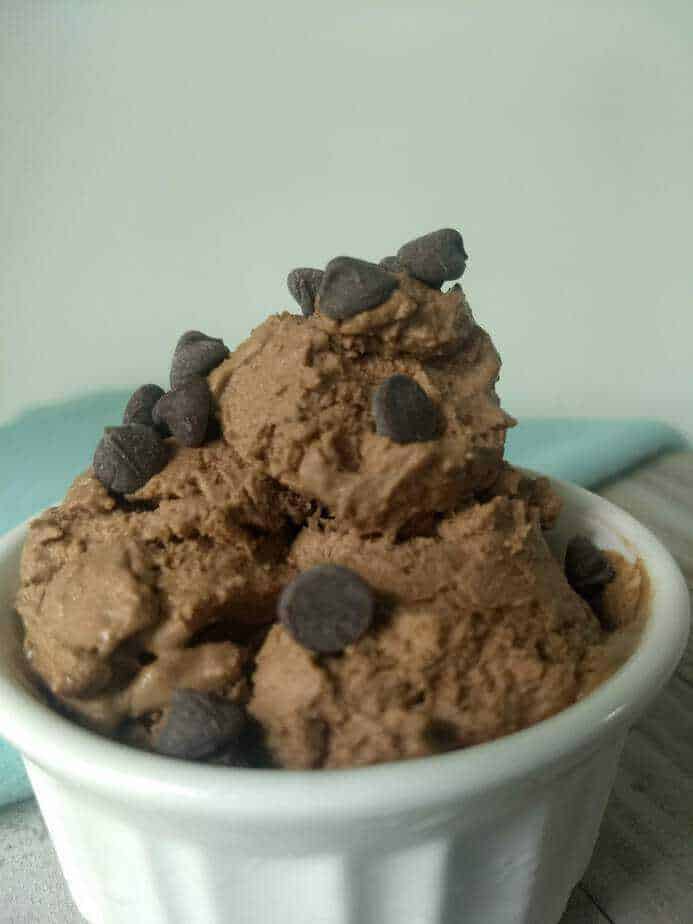 IMG 20180727 133357724 1 - Keto Chocolate Ice Cream | 2.6 Total Carbs