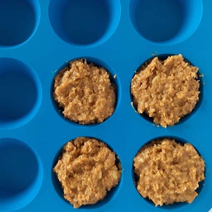 1 1 - Keto Cinnamon Muffins