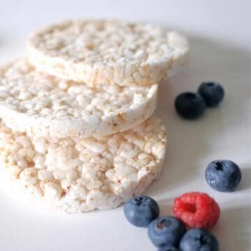 rice cakes with berries 360x360 - Are Rice Cakes Keto Friendly?