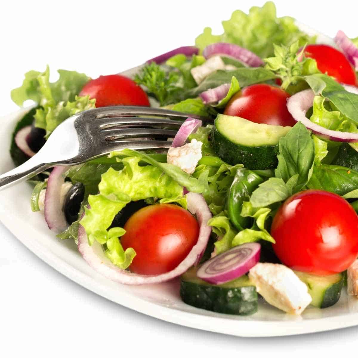 Hvordan spise mindre protein på Keto salat - Hvordan spise mindre protein på Keto
